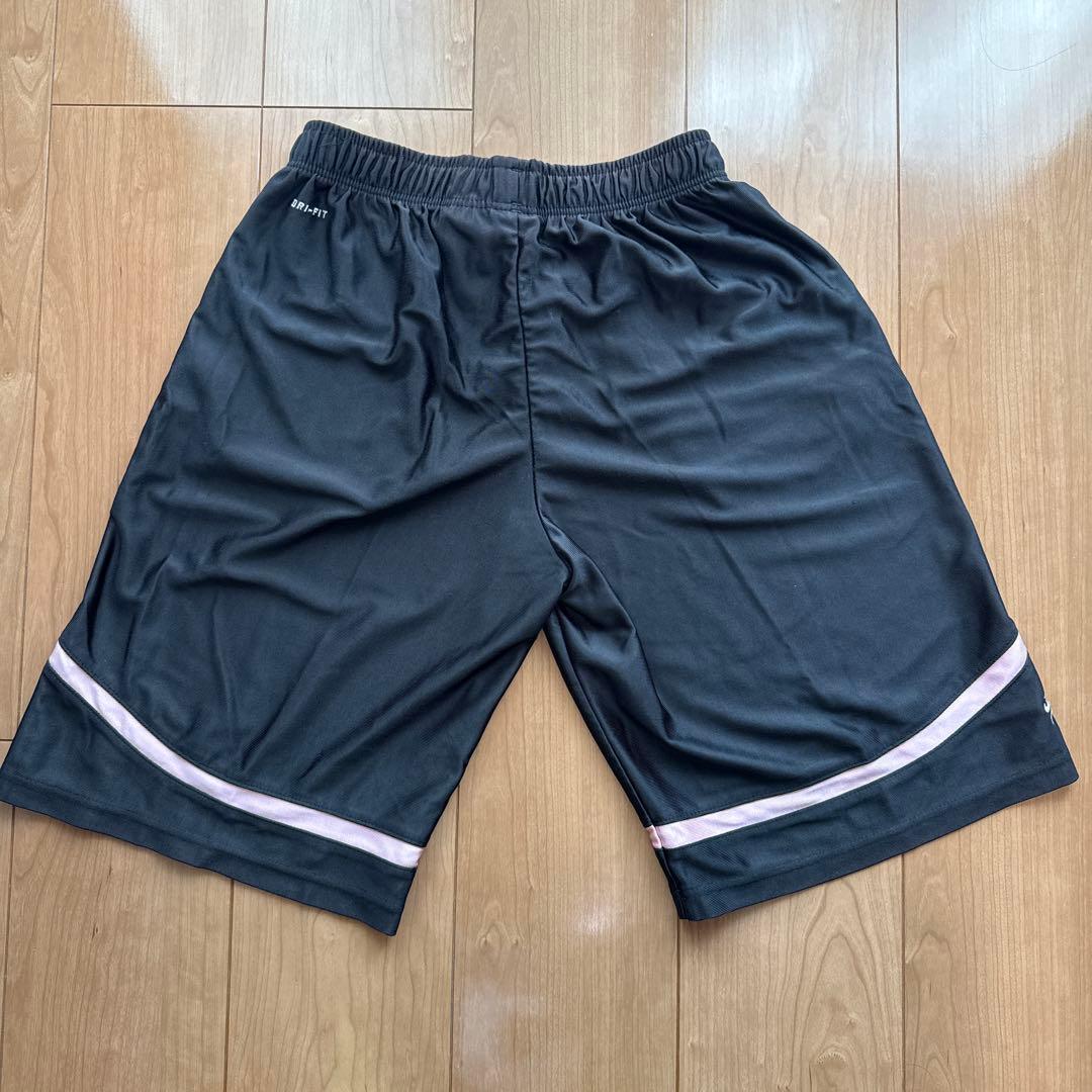 Nike DRI-FIT レディース バスケットボールパンツ 黒/ピンク (3/6)