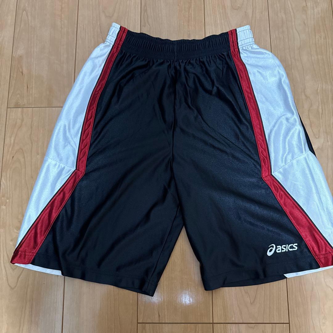 asics バスケットボールパンツ 黒/白/赤 光沢 (2/3)