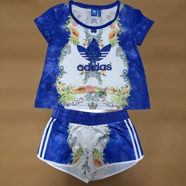 り*う様 adidas レディース 花柄セットアップ 上M/下LL