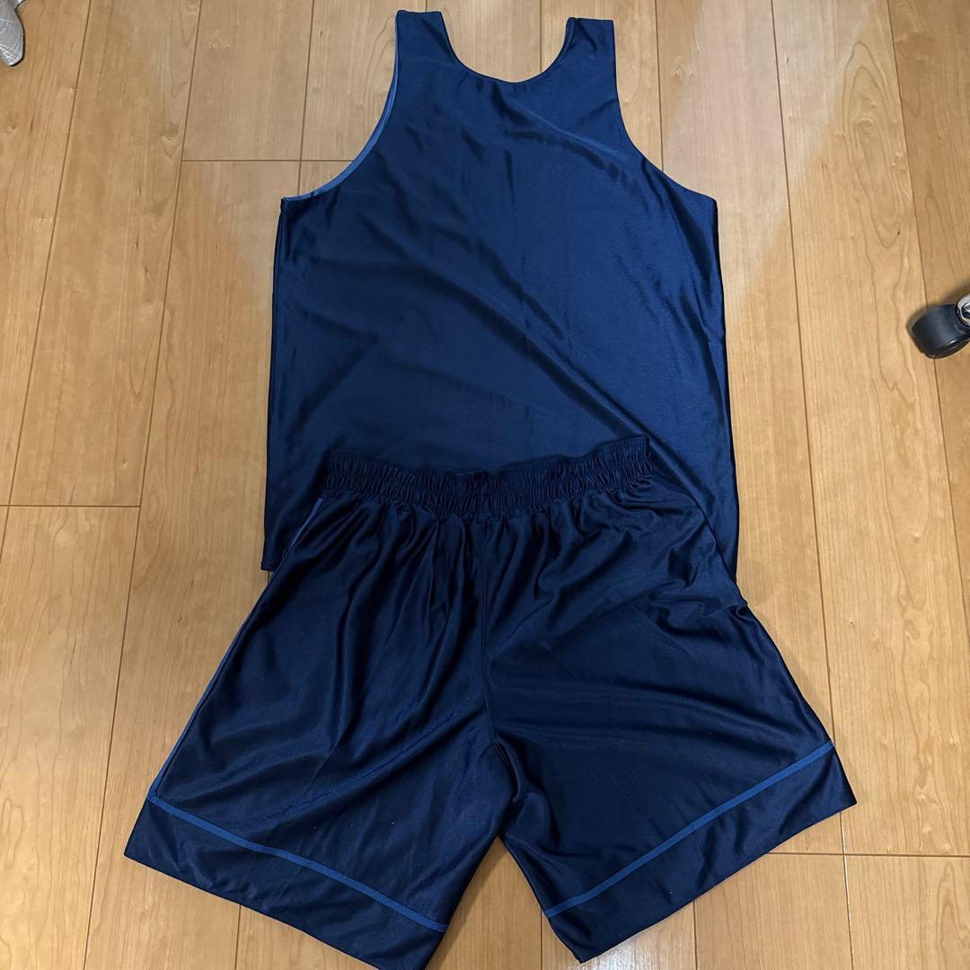 nike リバーシブル セットアップ セットダークブルー ジャンプマン 光沢 (2/5)
