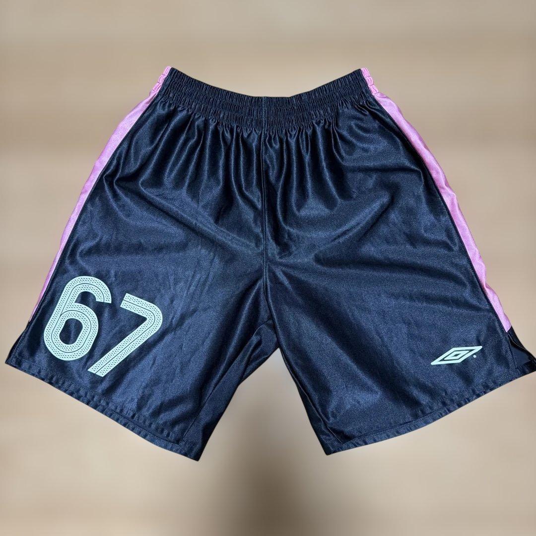 umbro サッカー パンツ S ブラック ピンク 67 (2/4)