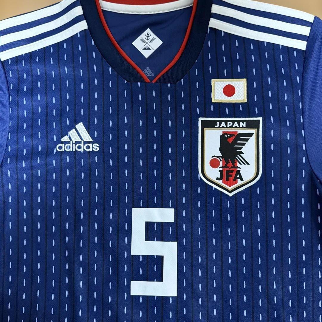 正規品: adidas サッカー日本代表 ユニフォーム 5番 長友 (2/6)