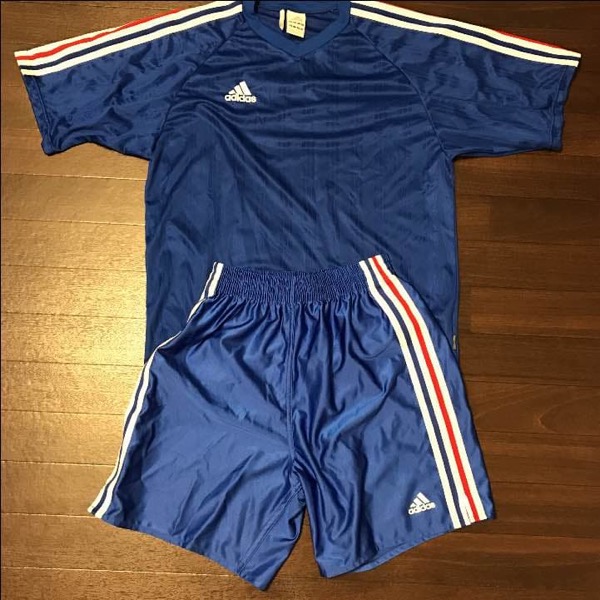 Adidas サッカーユニフォーム上下セット