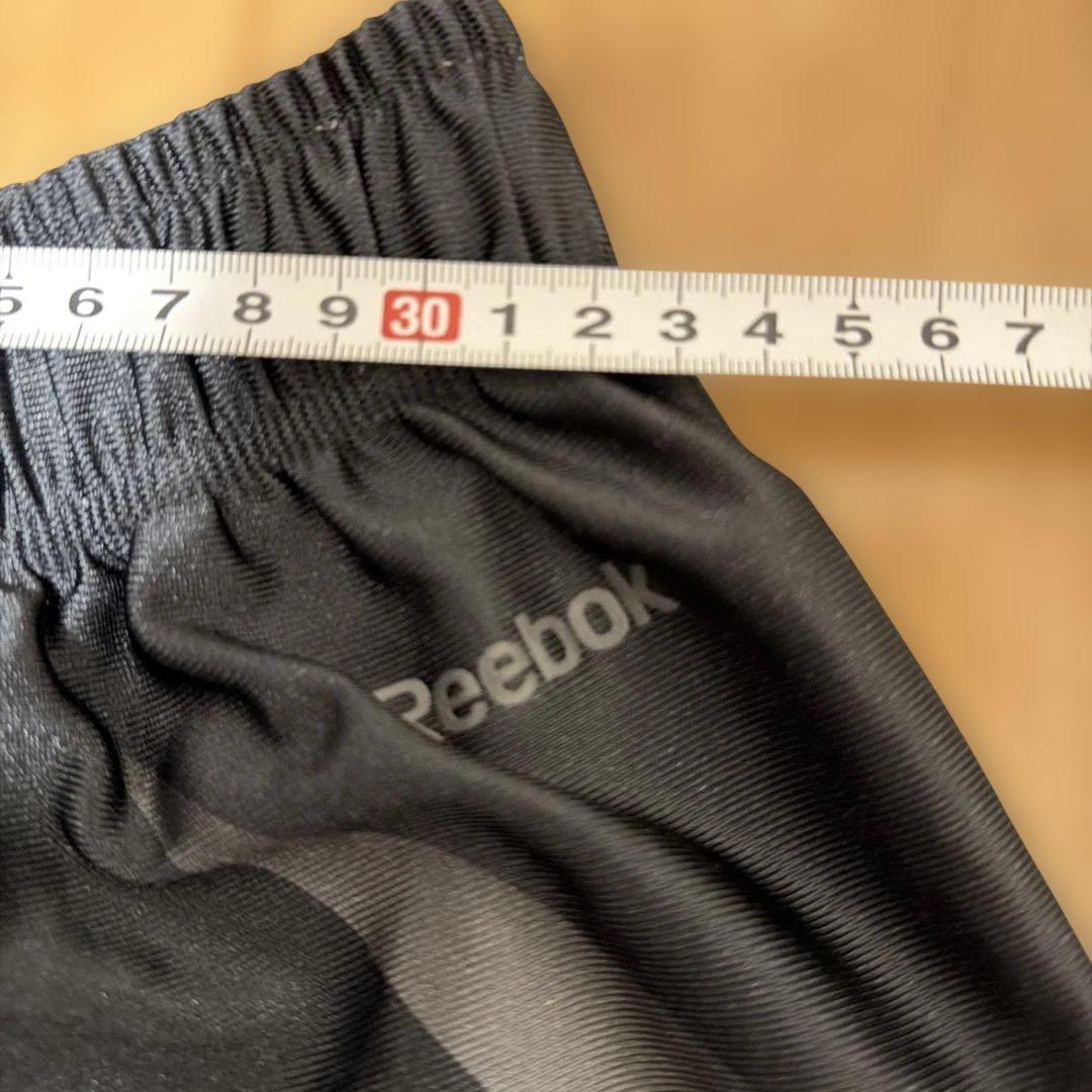 Reebok ブラック バスケットボールパンツ 光沢 (7/9)