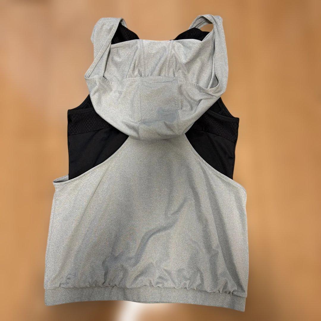 レディース Puma フード付きタンクトップ グレー/ブラック レディース L (4/5)