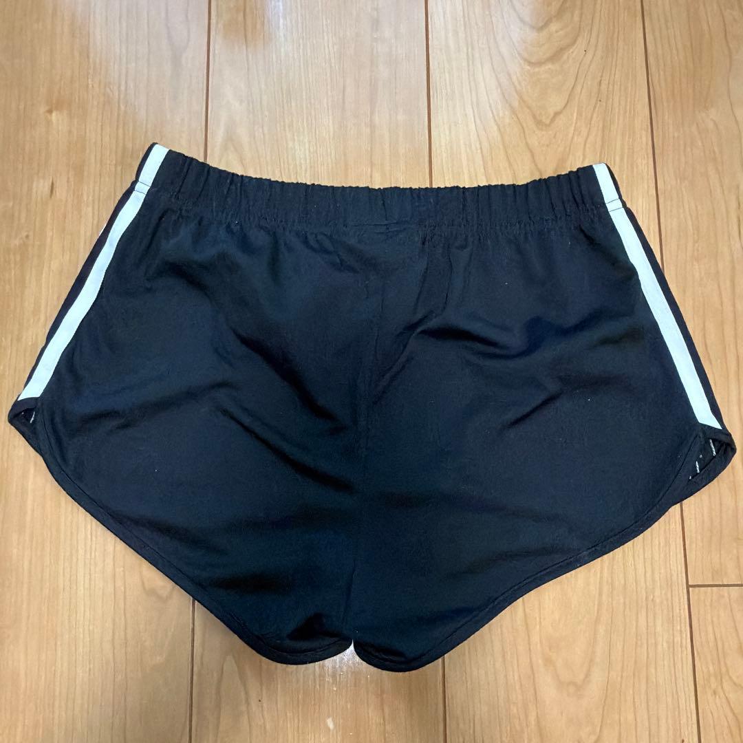 adidas ブラック ショートパンツ レディースS (2/3)