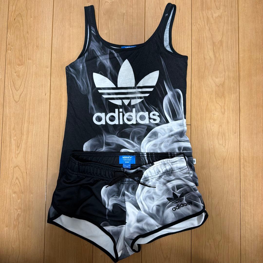 adidas originals RITAORA スモークパターン セットアップ (1/8)