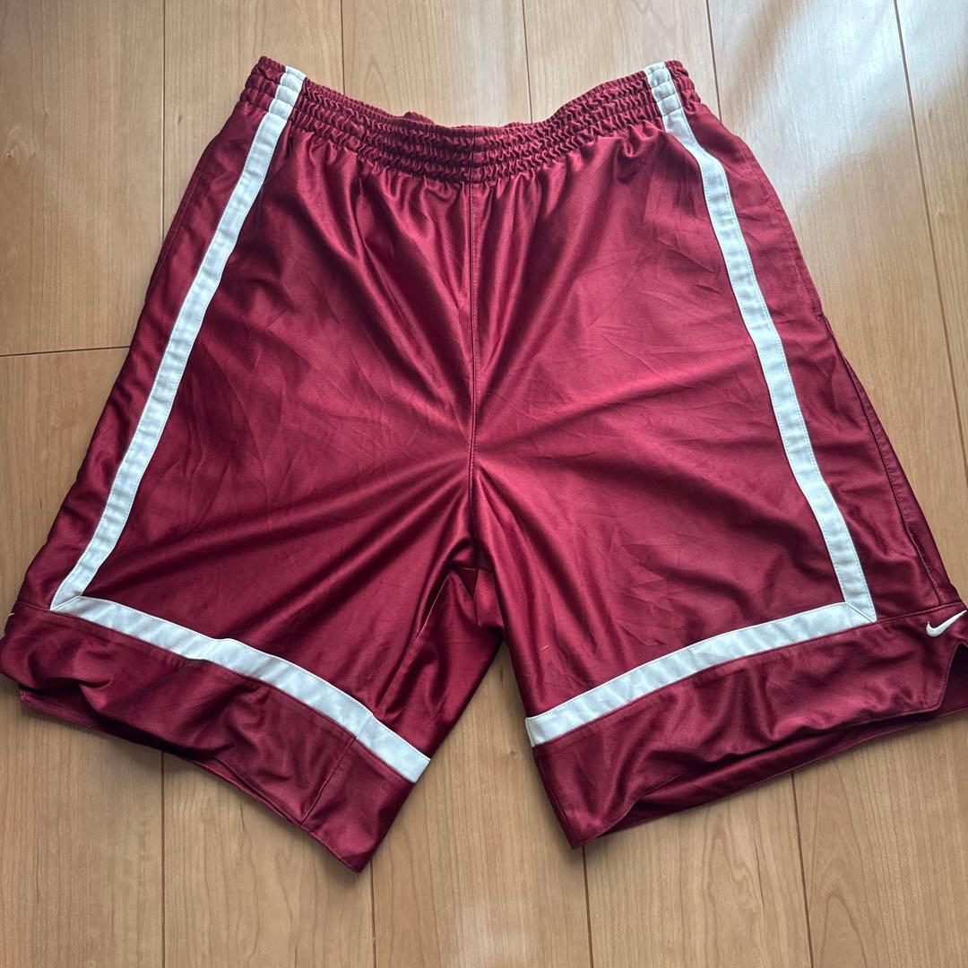 Nike バスケットボールパンツ バーガンディ 光沢 (1/4)