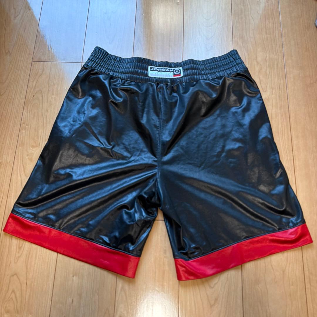 激レア Jordan バスケットボールパンツ L ブラック/レッド 光沢 (2/7)