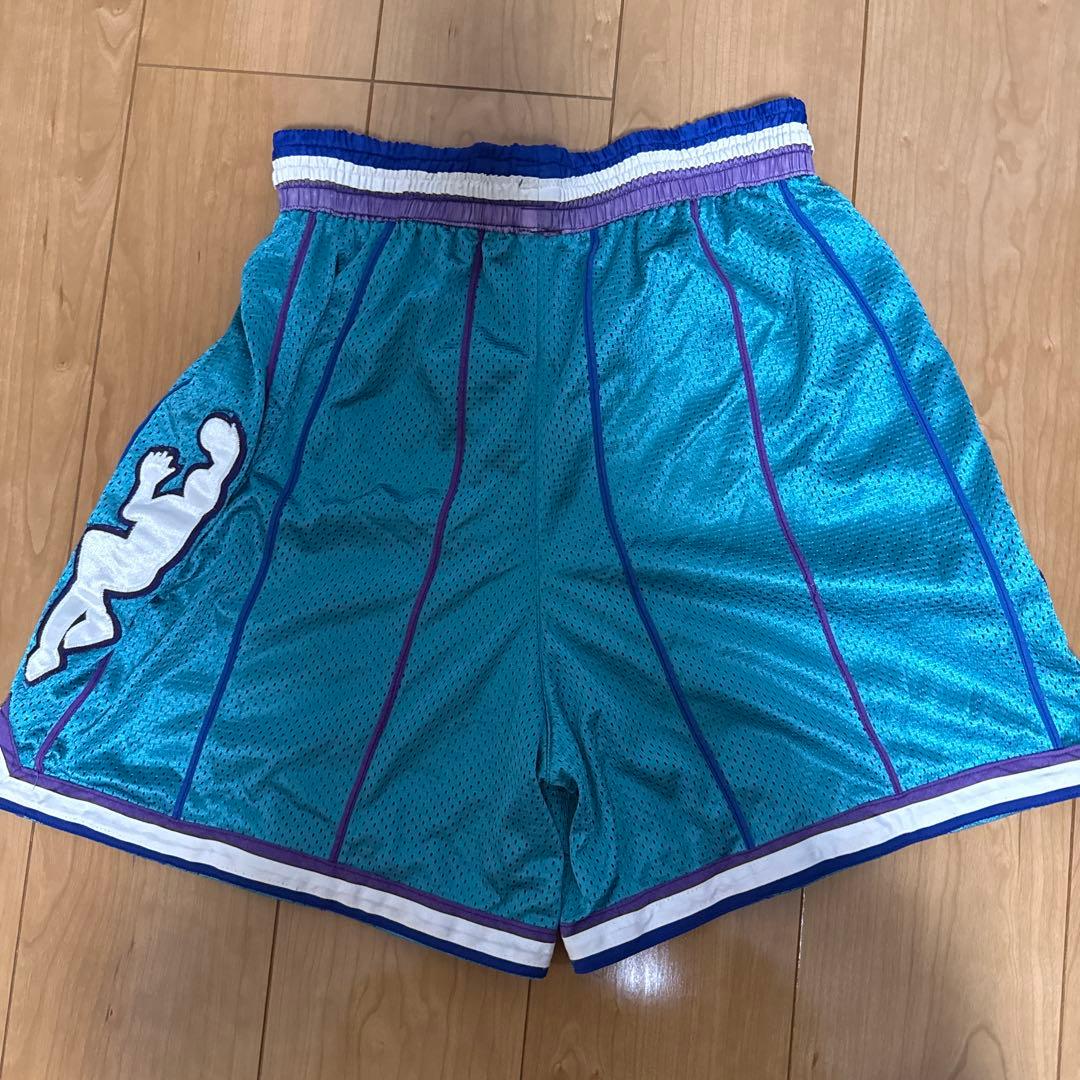 ターコイズ メッシュ バスケットボールパンツ (2/2)