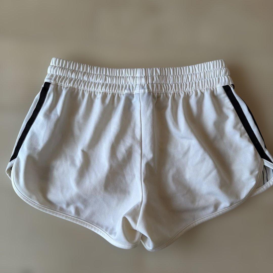 adidas レディース ショートパンツ ホワイト トレフォイル (3/4)