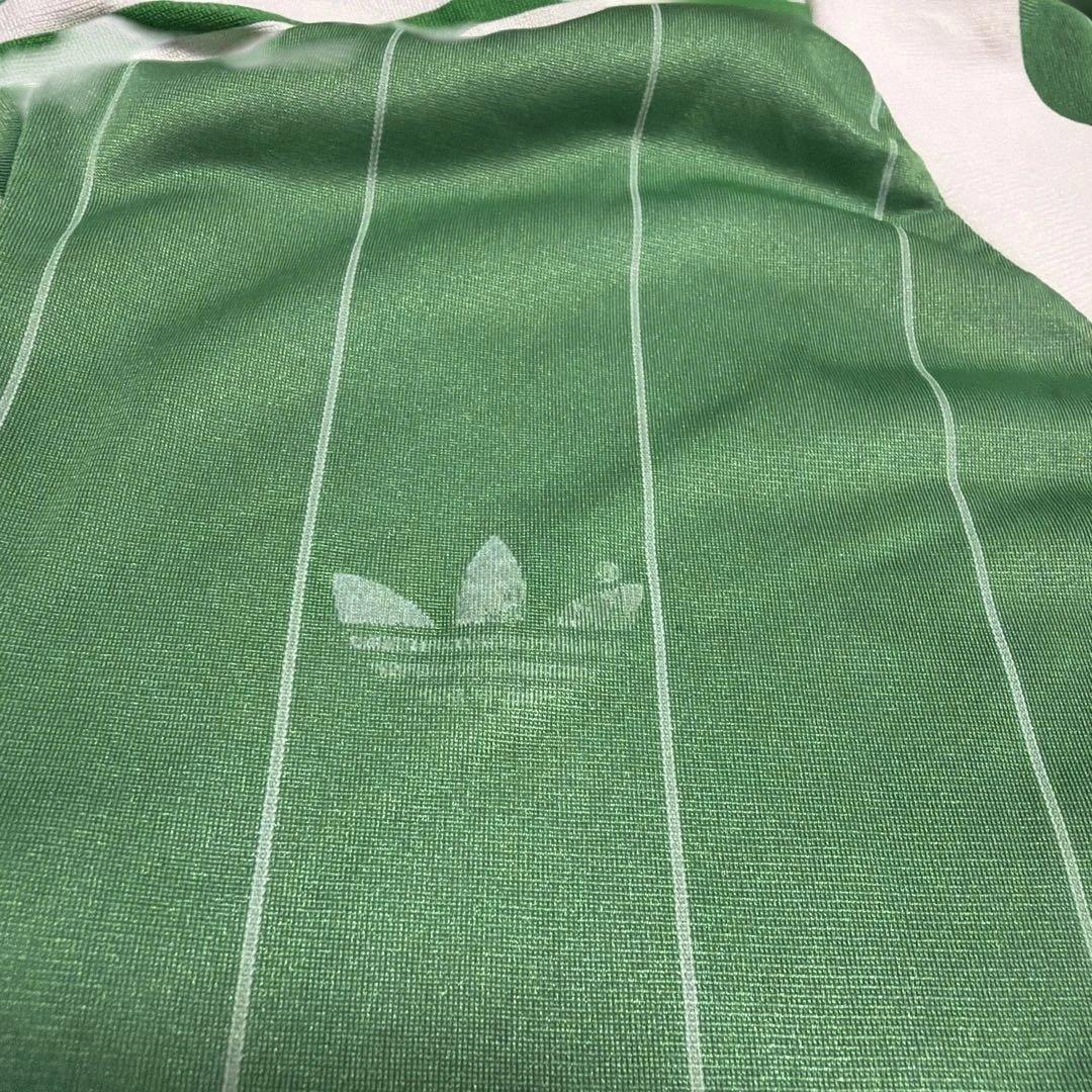 激レア 古着 adidas 緑 ストライプ Vネック Tシャツ (5/6)