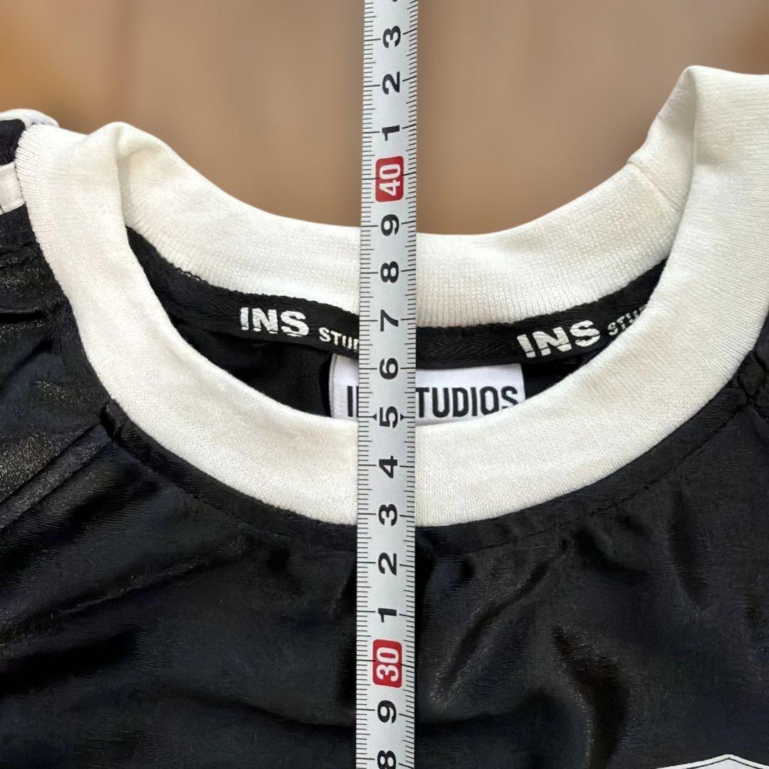 INS STUDIOS ブラック Tシャツ レディースSサイズ チビT (6/6)