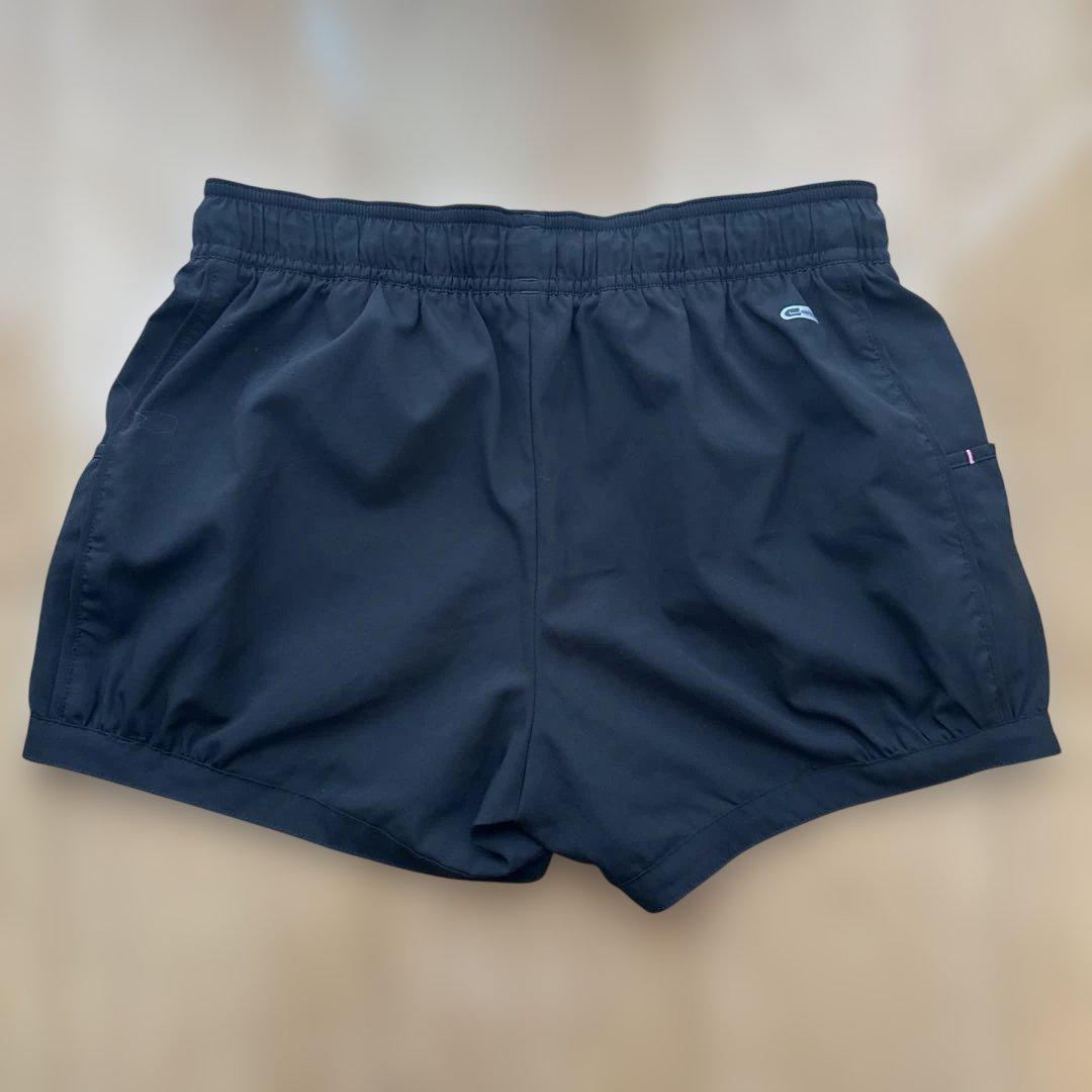 PUMA レディース ブラック ショートパンツ ランパン S (2/3)