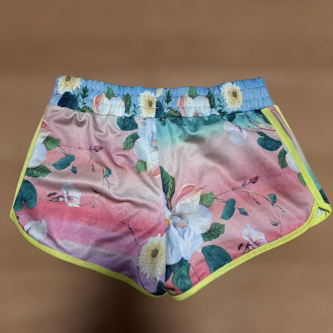 adidas 花柄ショートパンツ レディースam (3/4)