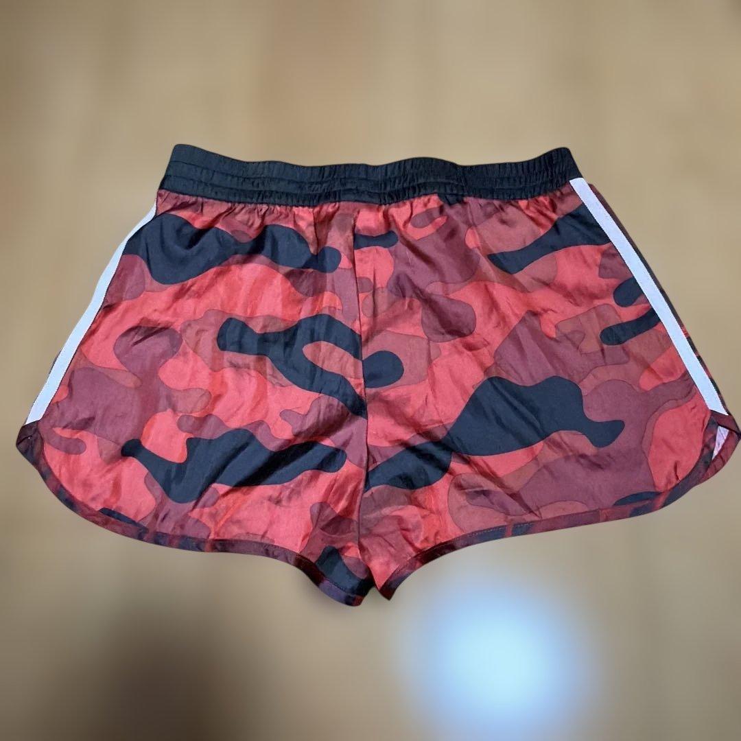 adidas レディース バラ迷彩 ショートパンツ L (3/4)