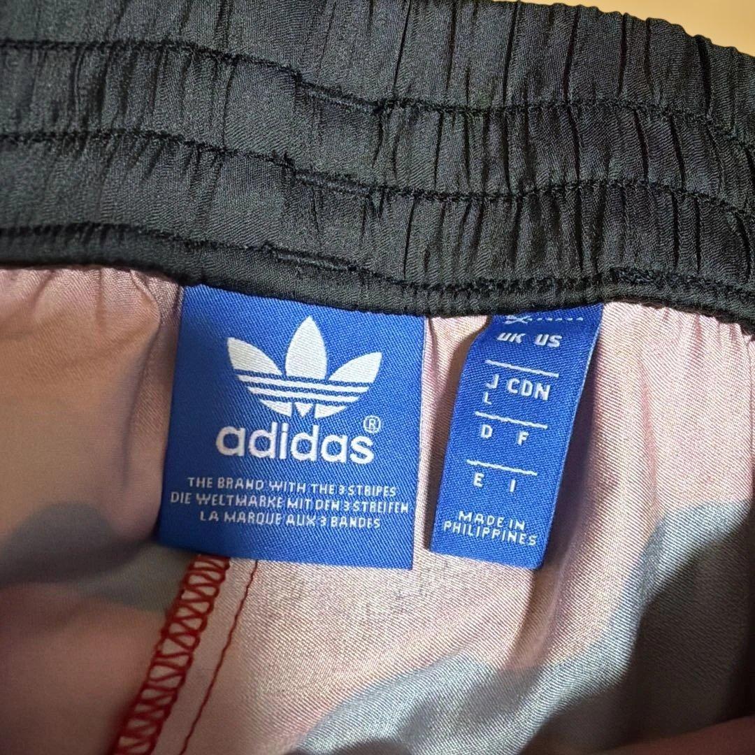 adidas レディース バラ迷彩 ショートパンツ L (4/4)